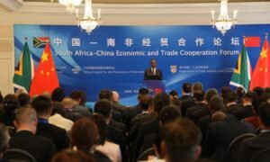 China, South Africa Boost Trade Ties in Cape Town