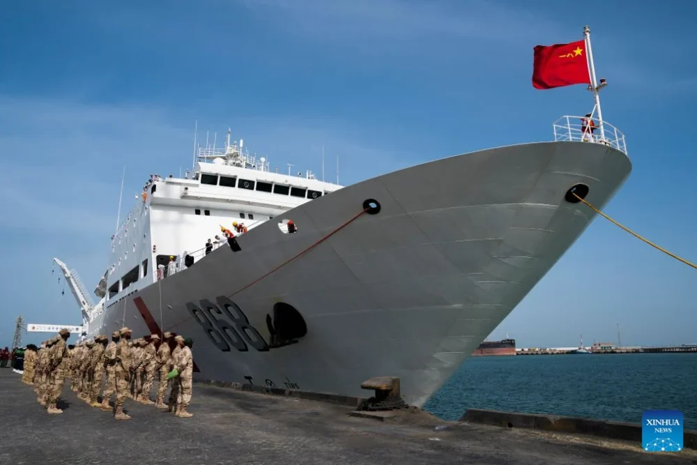Chinese navy hospital ship arrives in Mauritania for medical mission
